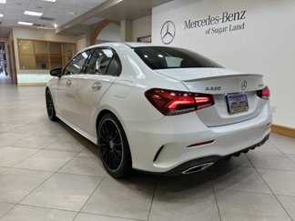 Certified 2022 Mercedes-Benz A 220 4MATIC w/ AMG Line video 3