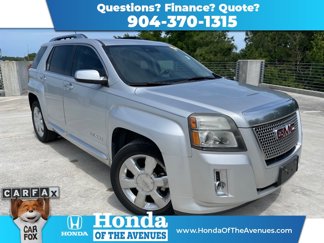 Used 2015 GMC Terrain Denali image 1