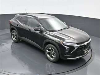 New 2025 Chevrolet Trax LT w/ Sunroof Package image 1