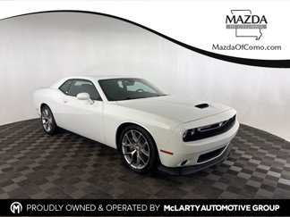 Used 2022 Dodge Challenger GT image 1