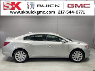 Used 2016 Buick LaCrosse Premium image 1