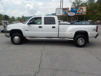 Used 2004 Chevrolet Silverado 3500 4x4 Crew Cab w/ Heavy-Duty Power Package image 1