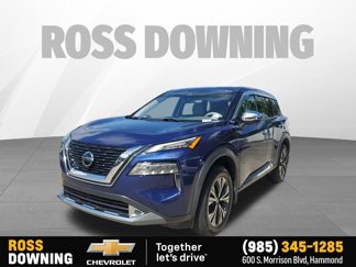 Used 2021 Nissan Rogue SV image 1