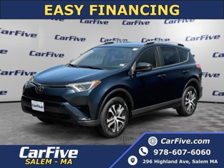 Used 2017 Toyota RAV4 LE image 1