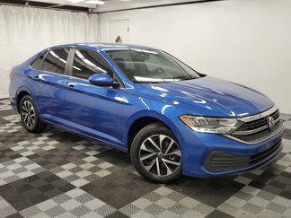 Used 2023 Volkswagen Jetta S image 1