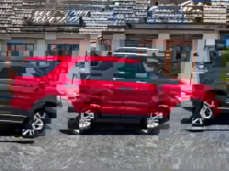 Used 2012 Ford Explorer XLT w/ Class III Trailer Tow Pkg image 1