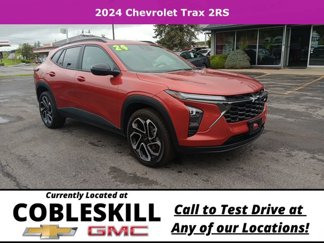 Used 2024 Chevrolet Trax RS w/ Sunroof Package image 1