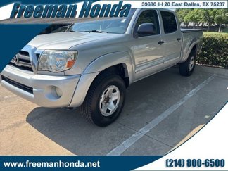 Used 2005 Toyota Tacoma PreRunner image 1