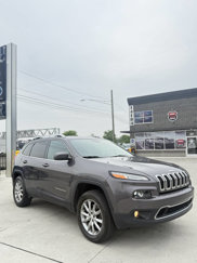 Used 2018 Jeep Cherokee Limited image 1