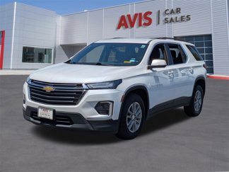 Used 2023 Chevrolet Traverse LT image 1