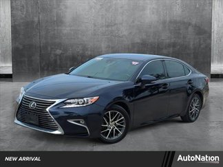 Used 2017 Lexus ES 350 image 1