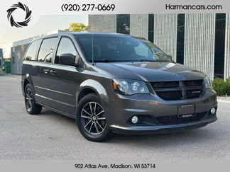 Used 2016 Dodge Grand Caravan SXT image 1