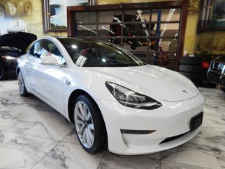 Used 2020 Tesla Model 3 Long Range image 1