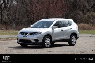 Used 2016 Nissan Rogue S image 1