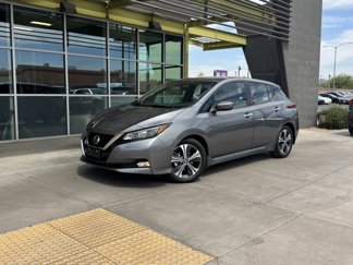 Used 2022 Nissan Leaf SV image 1