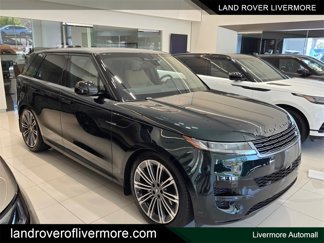 New 2025 Land Rover Range Rover Sport SE image 1