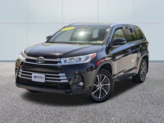 Used 2018 Toyota Highlander XLE image 1
