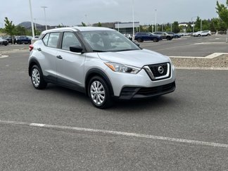 Used 2020 Nissan Kicks S image 1