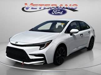Used 2023 Toyota Corolla SE image 1