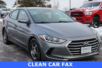 Used 2018 Hyundai Elantra SE image 1