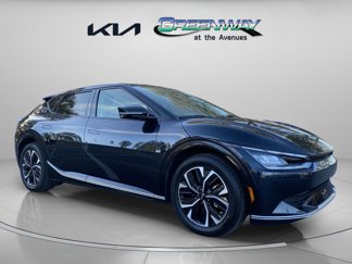 Used 2022 Kia EV6 Wind image 1
