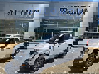 New 2025 Ford Maverick XLT image 1