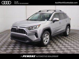 Used 2020 Toyota RAV4 XLE image 1