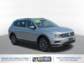 Used 2020 Volkswagen Tiguan SE image 1