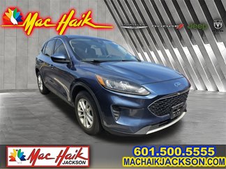 Used 2020 Ford Escape SE image 1