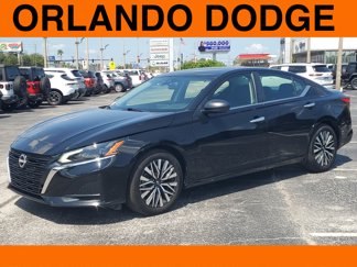 Used 2024 Nissan Altima 2.5 SV image 1