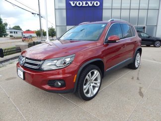 Used 2012 Volkswagen Tiguan SE image 1