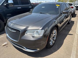 Used 2016 Chrysler 300 Limited image 1