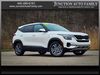 Used 2023 Kia Seltos LX image 1