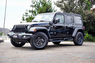 Used 2023 Jeep Wrangler Unlimited image 1