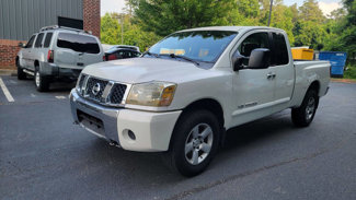 Used 2007 Nissan Titan SE w/ SE Popular Pkg w/ Pwr Bench image 1