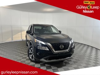 Used 2021 Nissan Rogue SV video 1