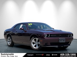 Used 2020 Dodge Challenger SXT image 1