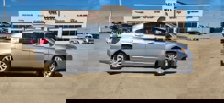 Used 2014 Chrysler 200 Touring image 1