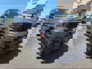 New 2025 Jeep Grand Cherokee L Laredo image 1