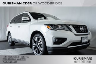 Used 2020 Nissan Pathfinder Platinum image 1