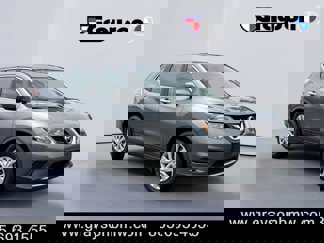 Used 2015 Nissan Rogue S image 1