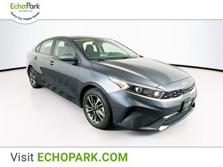 Used 2023 Kia Forte LXS image 1