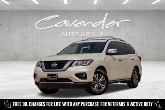 Used 2017 Nissan Pathfinder SL w/ SL Premium Package image 1