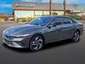Used 2025 Hyundai Elantra Sport image 1