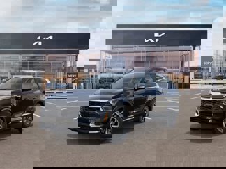 New 2025 Kia Sportage LX image 1