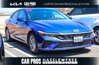 Used 2024 Hyundai Elantra SEL image 1