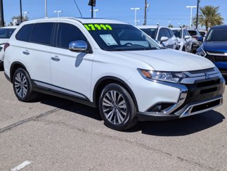 Used 2019 Mitsubishi Outlander SE image 1