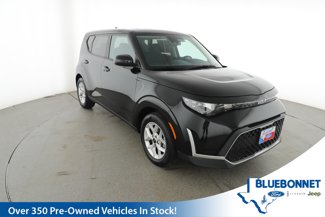 Used 2023 Kia Soul S image 1
