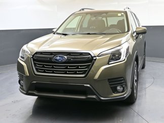 Used 2023 Subaru Forester Premium image 1