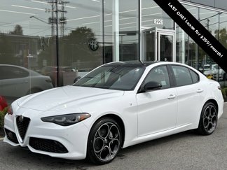 Used 2024 Alfa Romeo Giulia Ti image 1